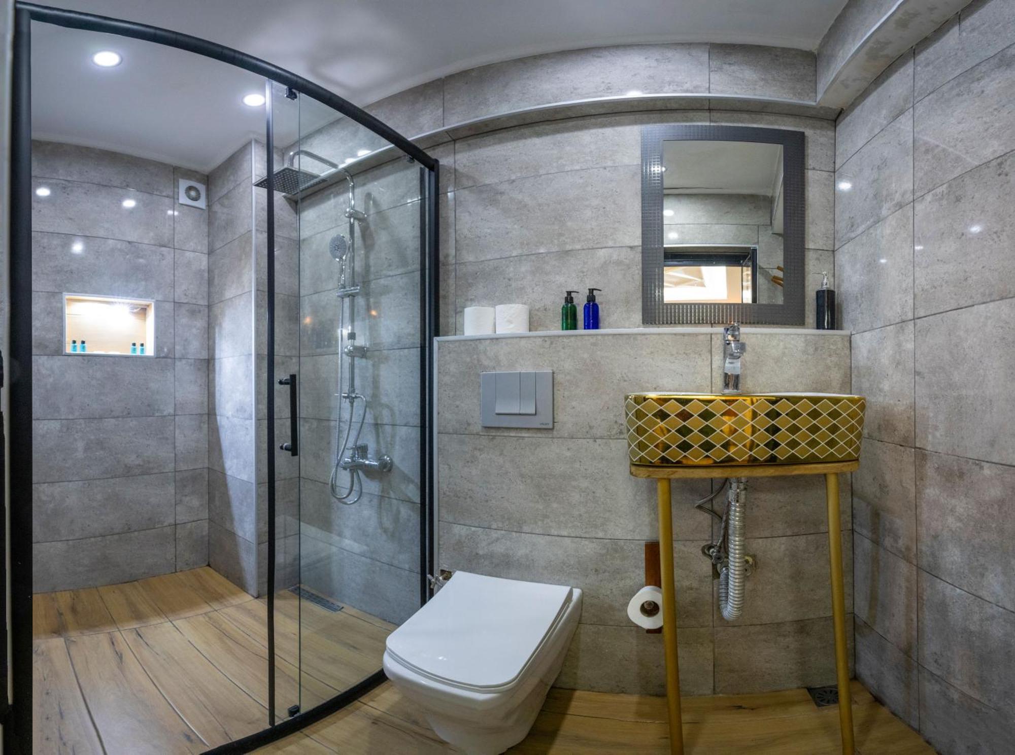 Le Valeria Deluxe Hotel อิสตันบูล ภายนอก รูปภาพ
